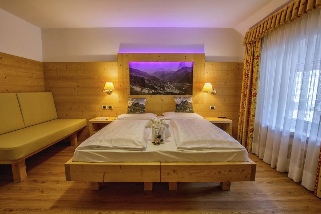 Hotel Garni Snaltnerhof Ortisei Luaran gambar