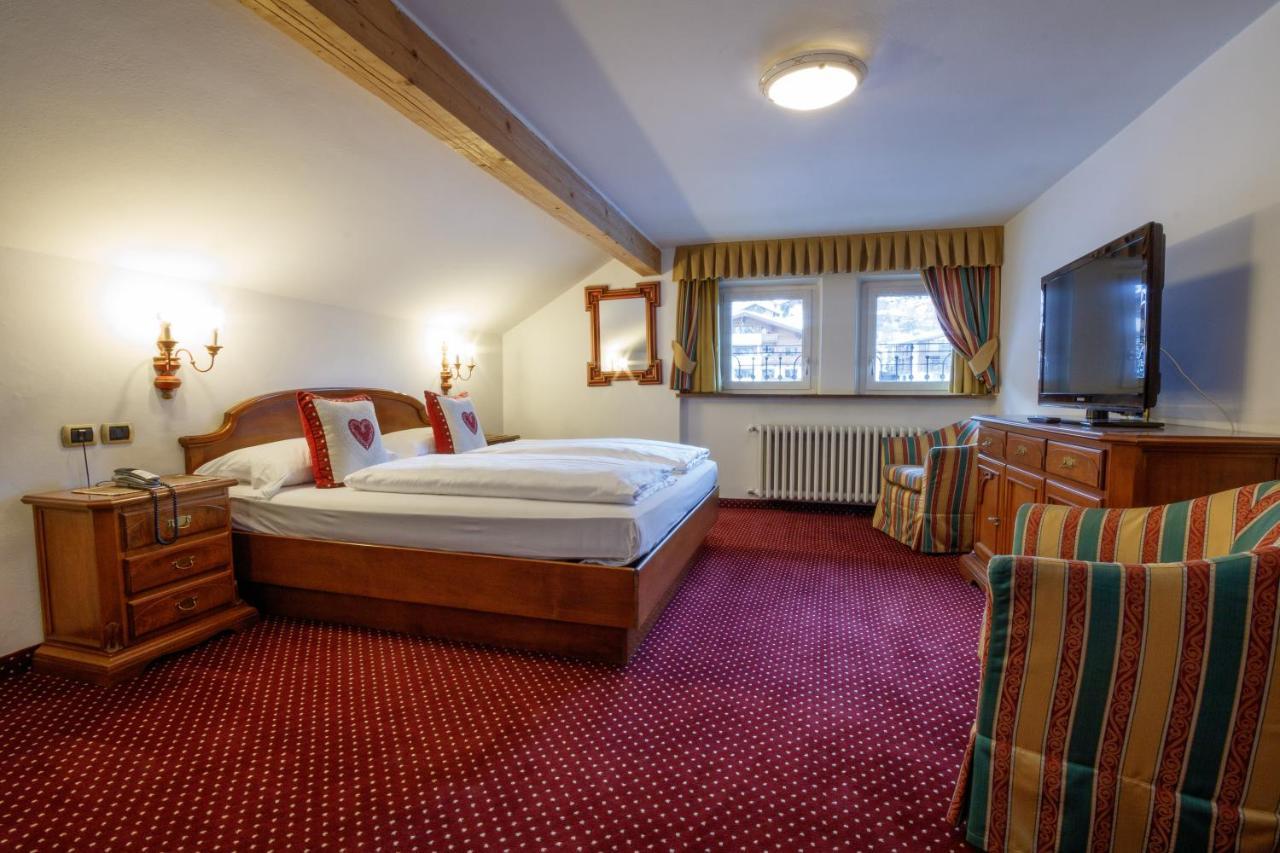 Hotel Garni Snaltnerhof Ortisei Luaran gambar