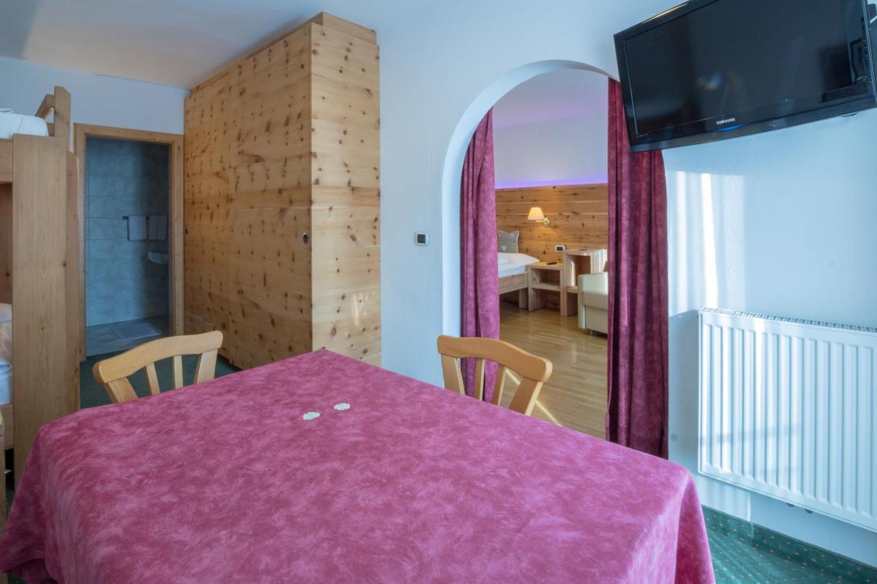 Hotel Garni Snaltnerhof Ortisei Luaran gambar