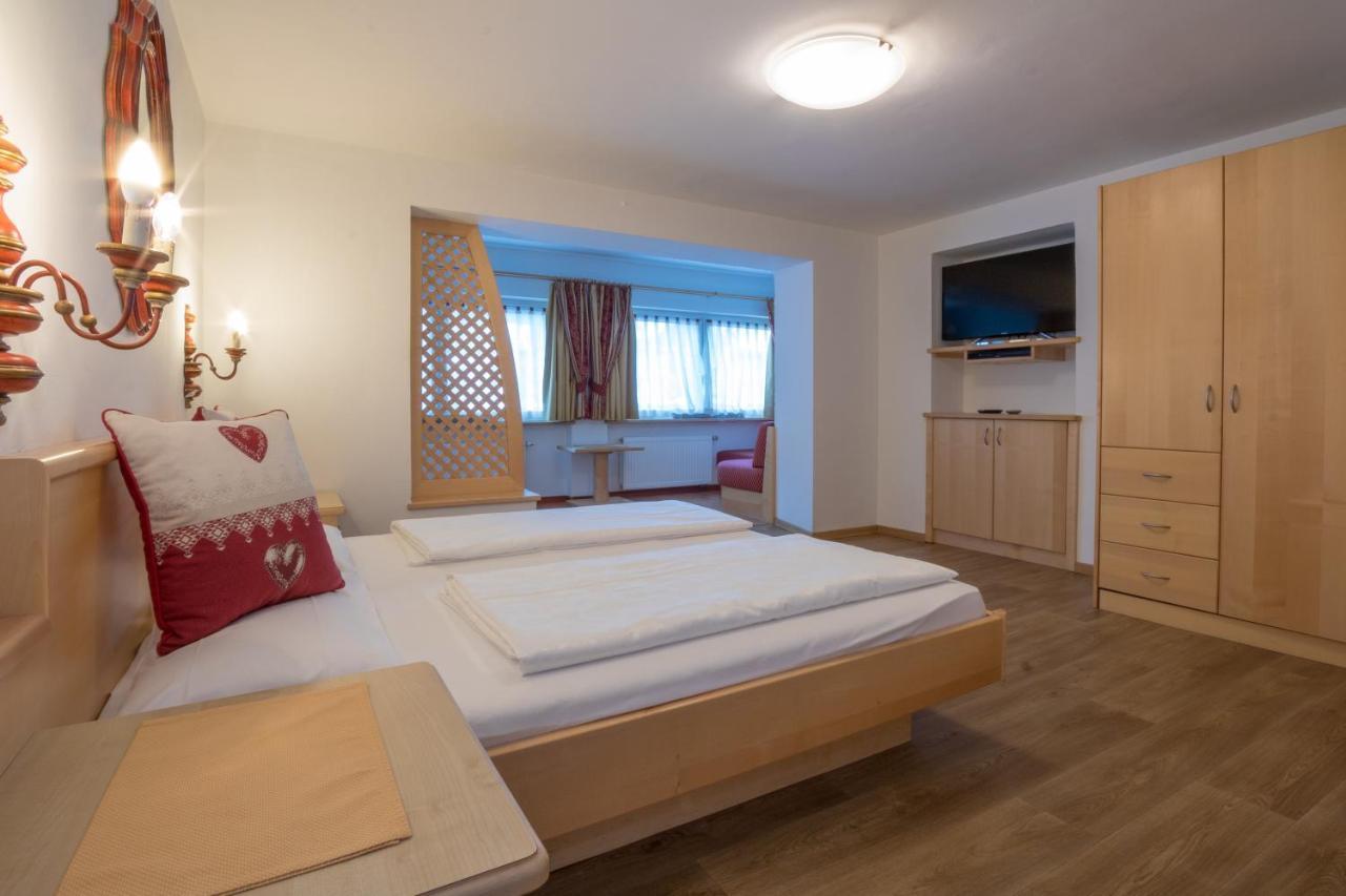 Hotel Garni Snaltnerhof Ortisei Luaran gambar